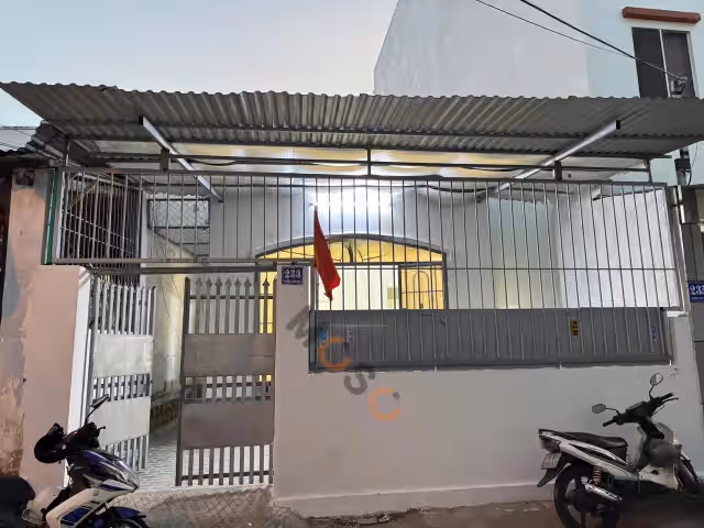 Bán nhà mặt tiền Dường Vân Nga Thành phố Nha Trang, Khánh Hòa – 3 phòng ngủ, giá 5.8 tỷ